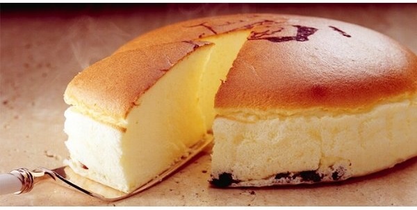 りくろーおじさんのチーズケーキ